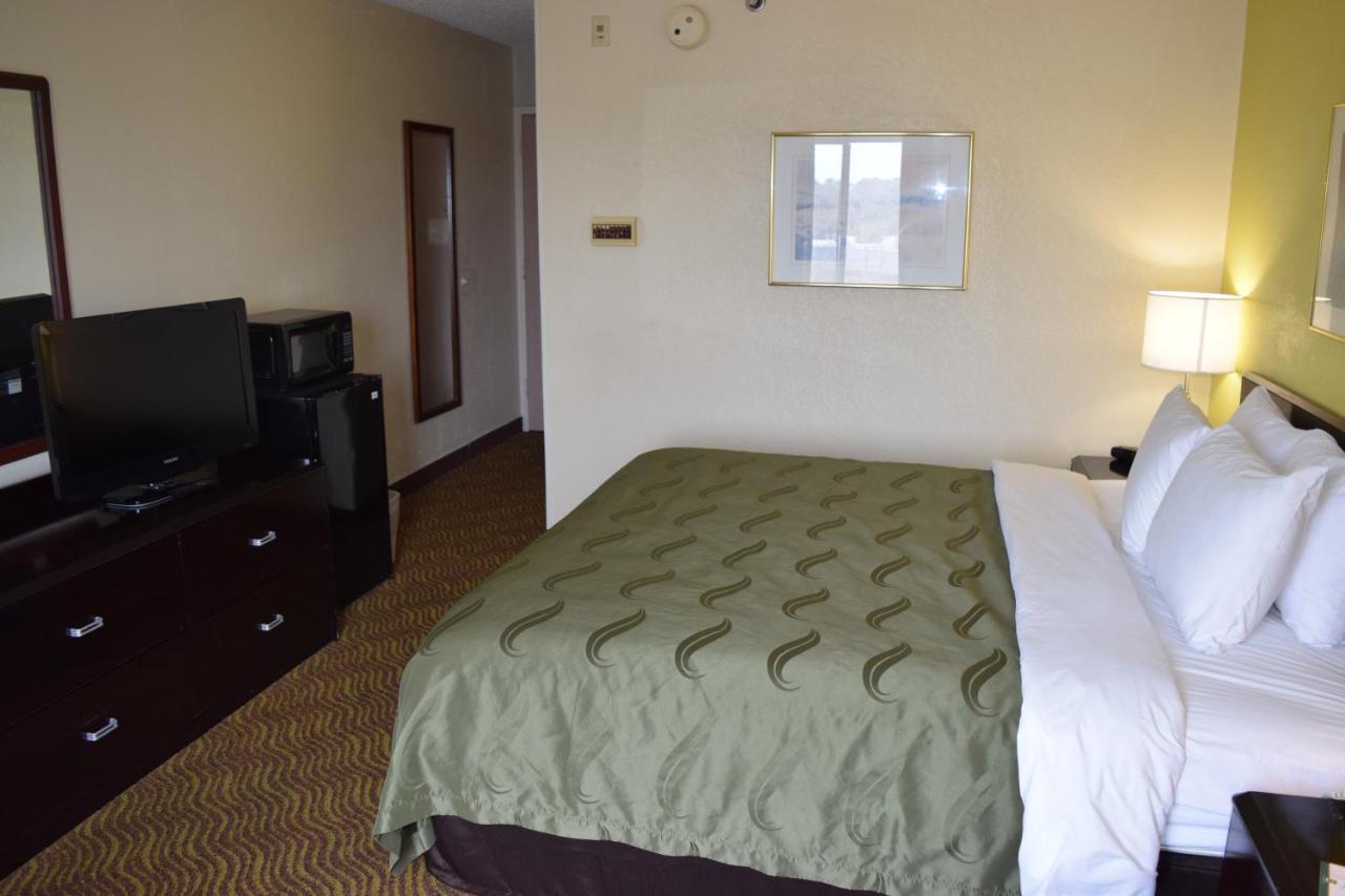 Quality Inn Rocky Mount Exterior foto