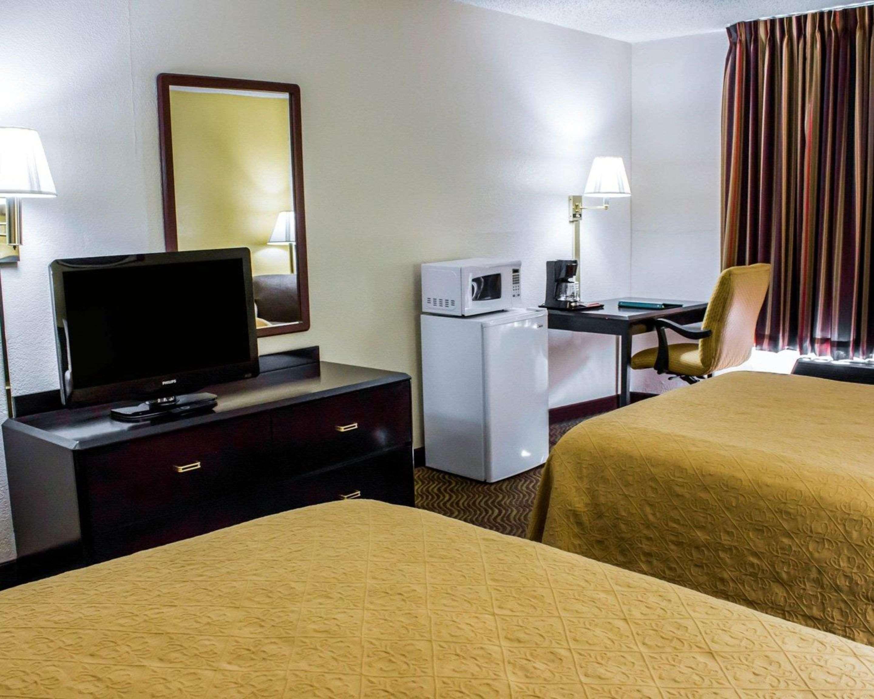 Quality Inn Rocky Mount Exterior foto