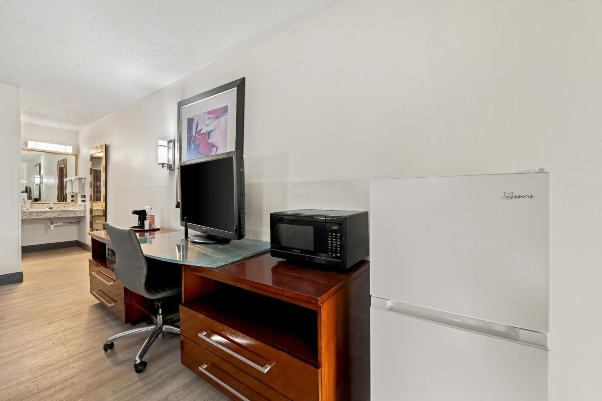 Quality Inn Rocky Mount Exterior foto